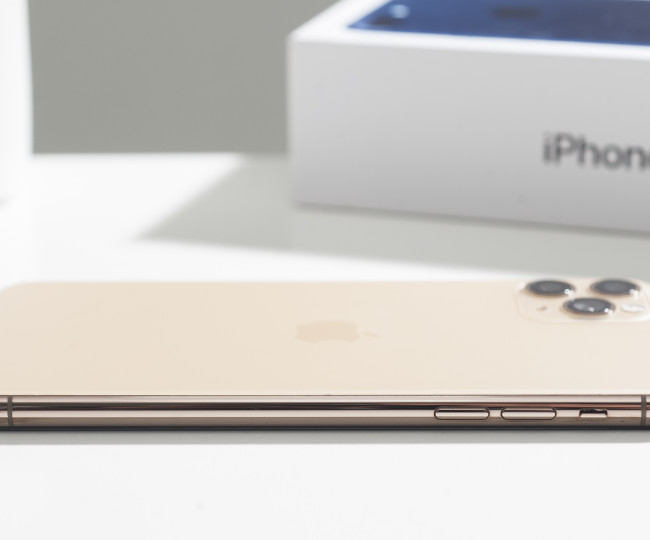 iPhone 11 Pro Max 256gb, Gold (MWH62) б/у